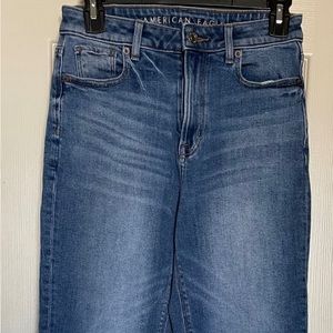 American Eagle Mom Jeans